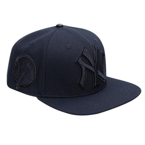New York Yankees Triple Black Logo Snapback Hat