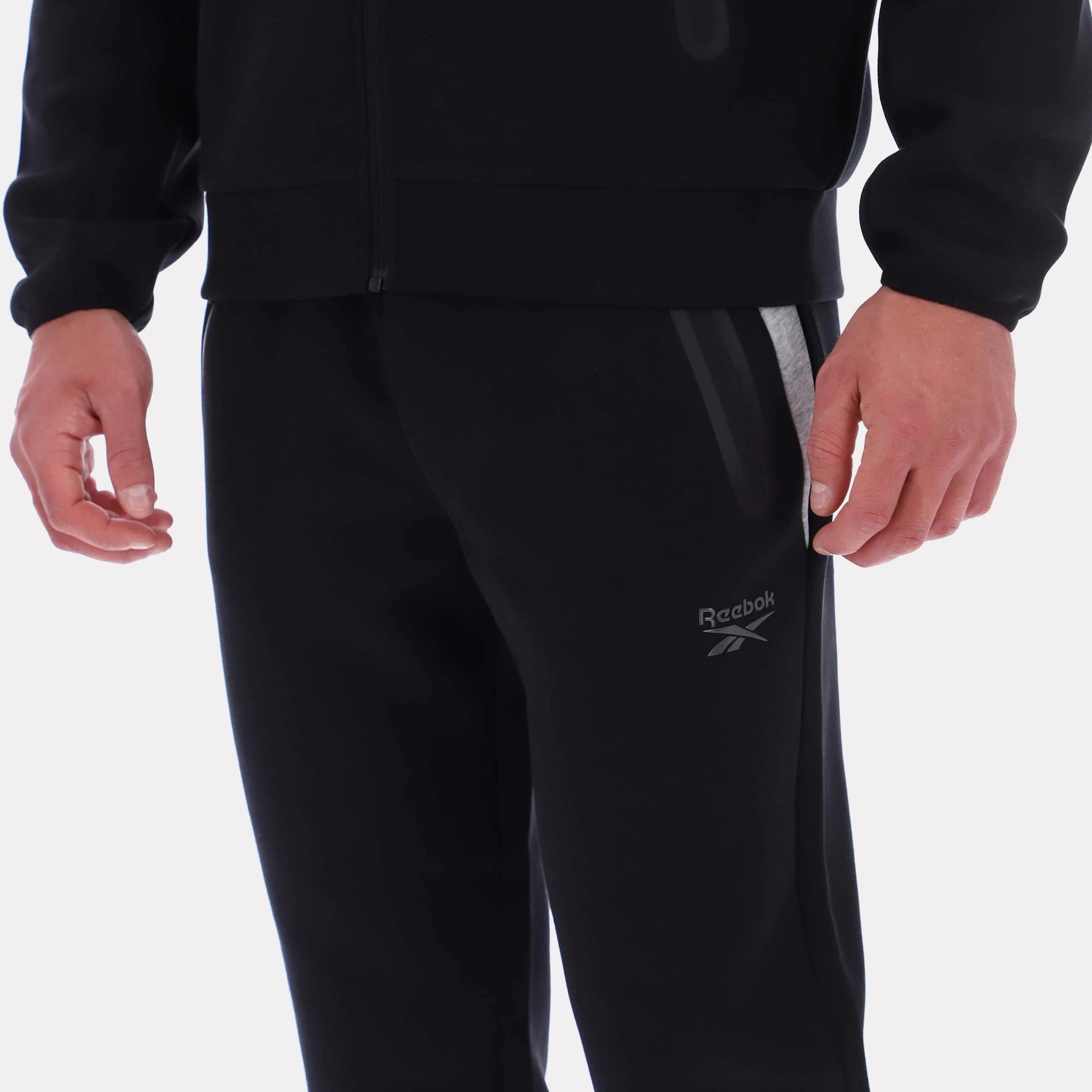 reebok classic joggers - Black