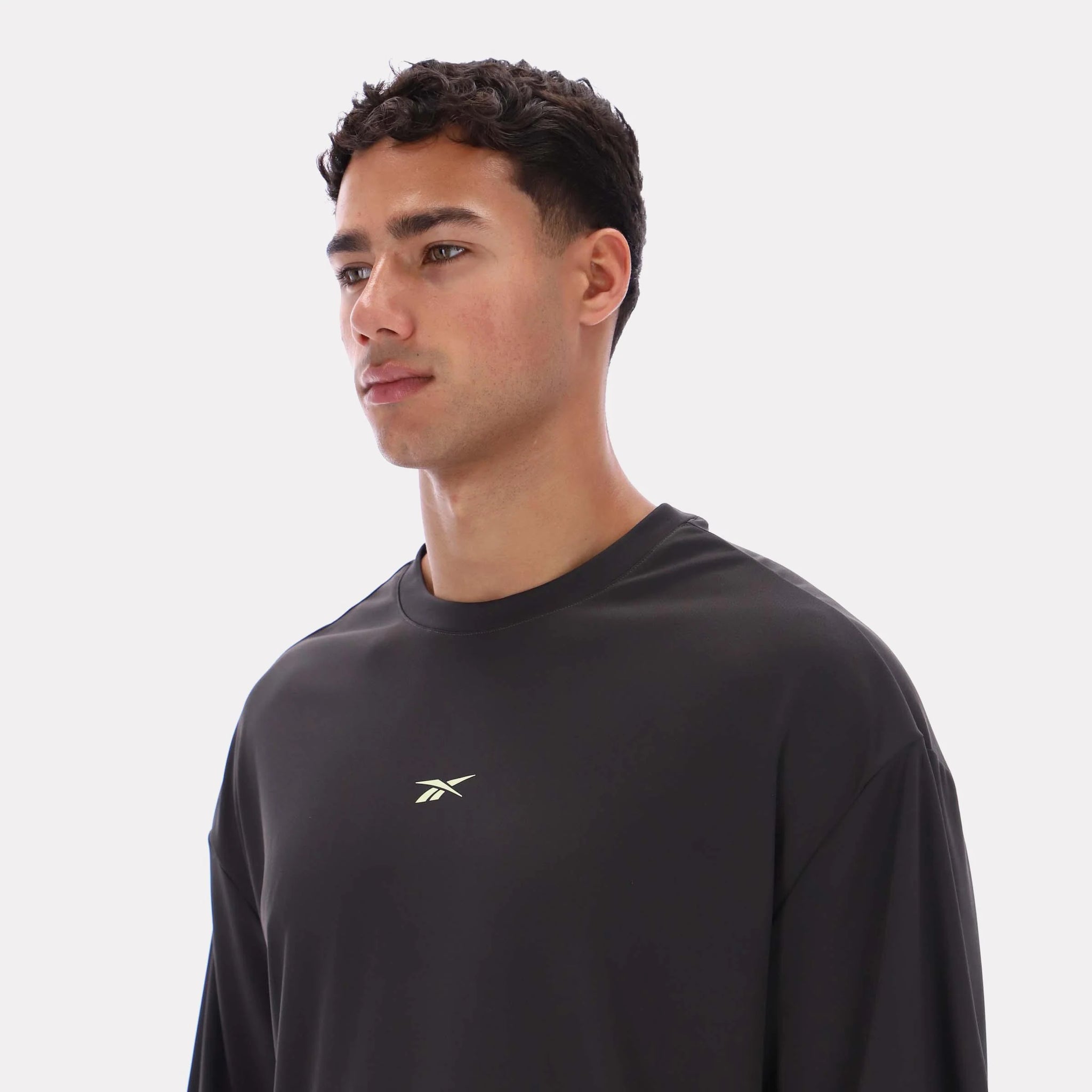 reebok terrain graphic t-shirt