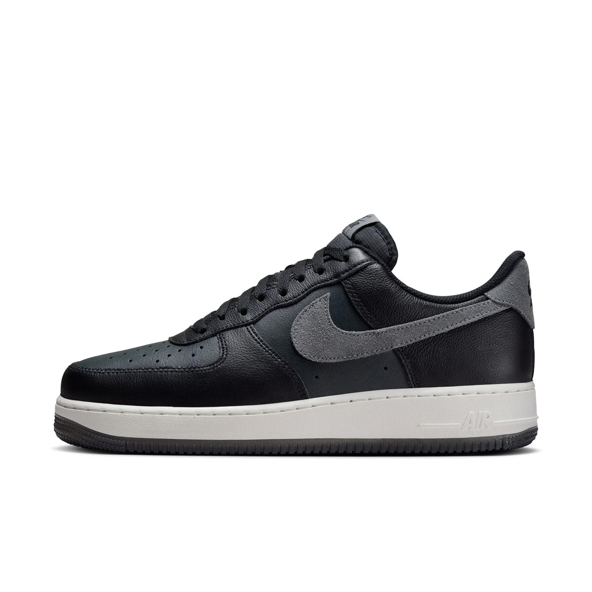 Nike Air Force 1 '07 Black / Smoke Grey