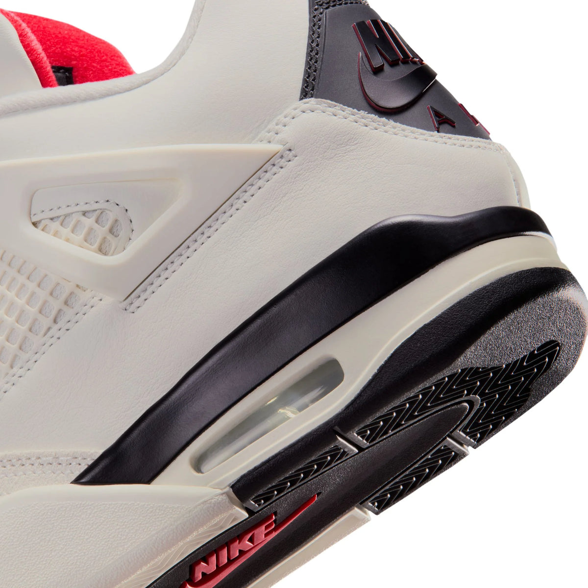 Air Jordan 4 Retro Flight Club