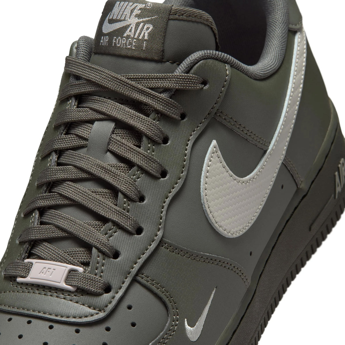 Nike Air Force 1 '07 Newsprint / College Grey