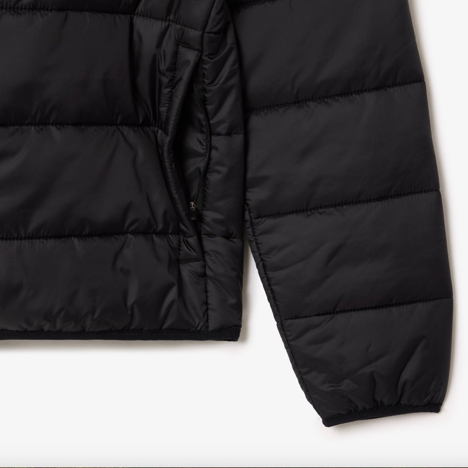 Lightweight Colorblock Puffed Jacket BLACK/BLACK