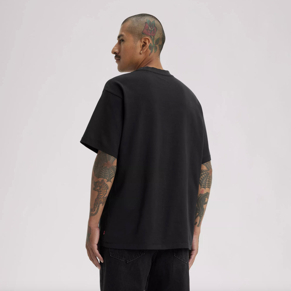red tab vintage tee  - Black