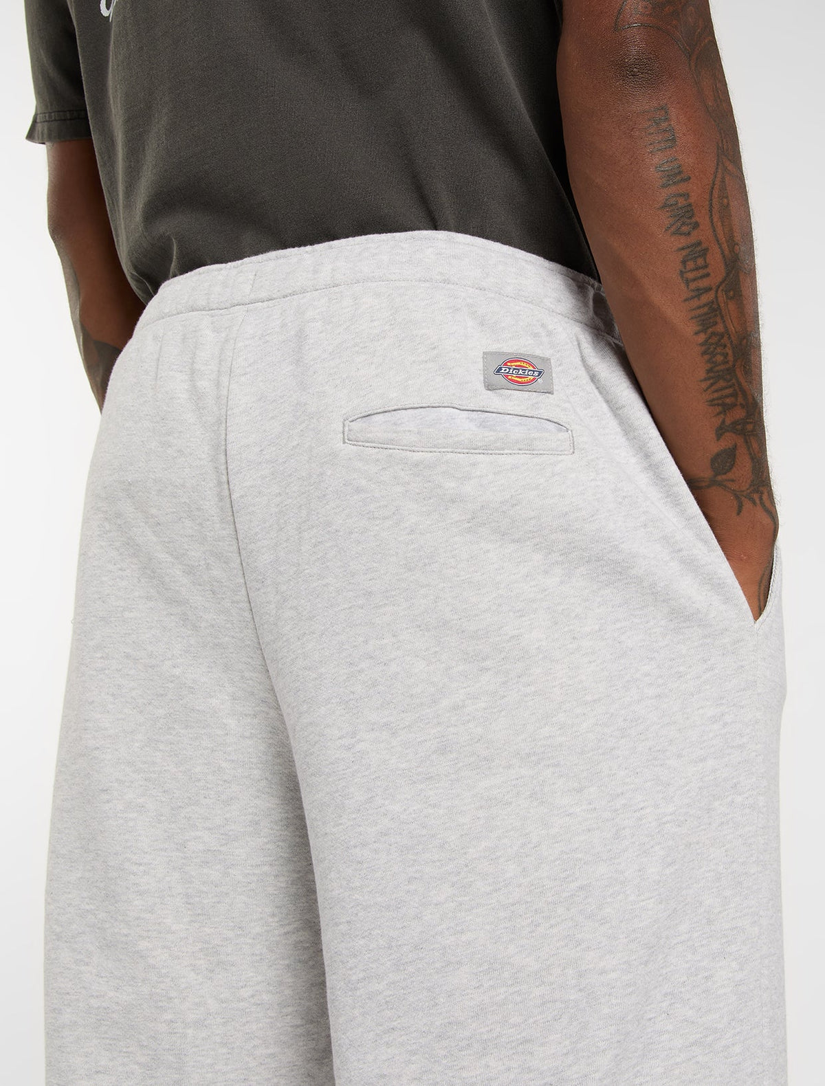 MENS STREETSBORO 13" SWEAT SHORT - LIGHT GRAY 