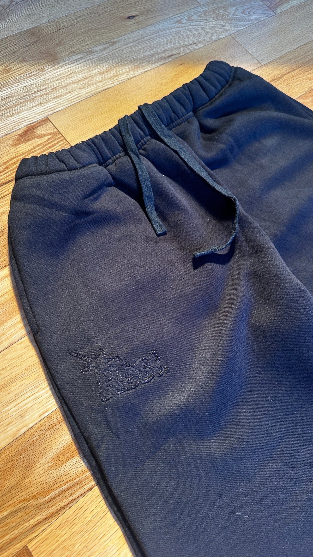 "EVOLVE" SWEATPANTS - BLACK