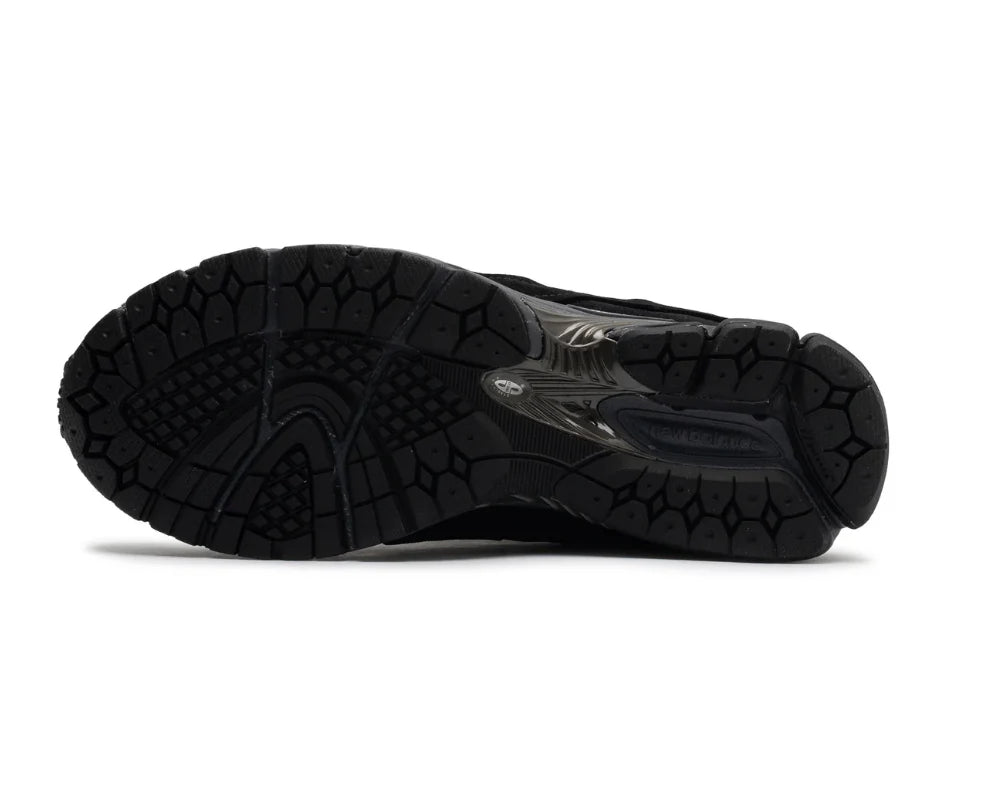 New Balance 2002R Protection Pack - Black/grey