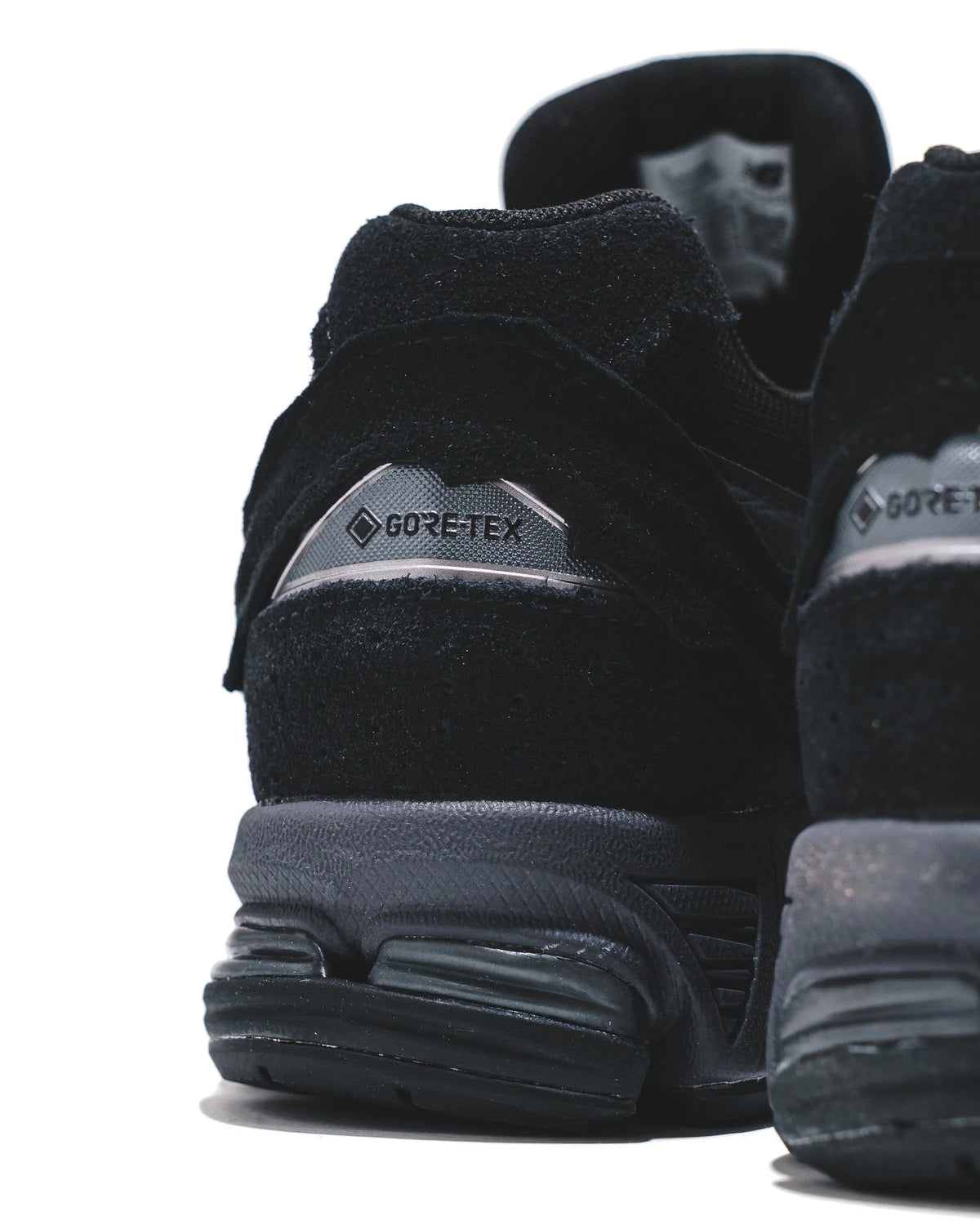 New Balance 2002R Protection Pack - Black/grey